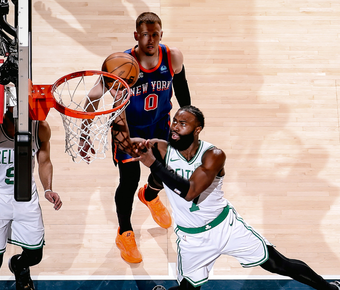 山西队鏖战尼克斯，麦科勒姆状态火热