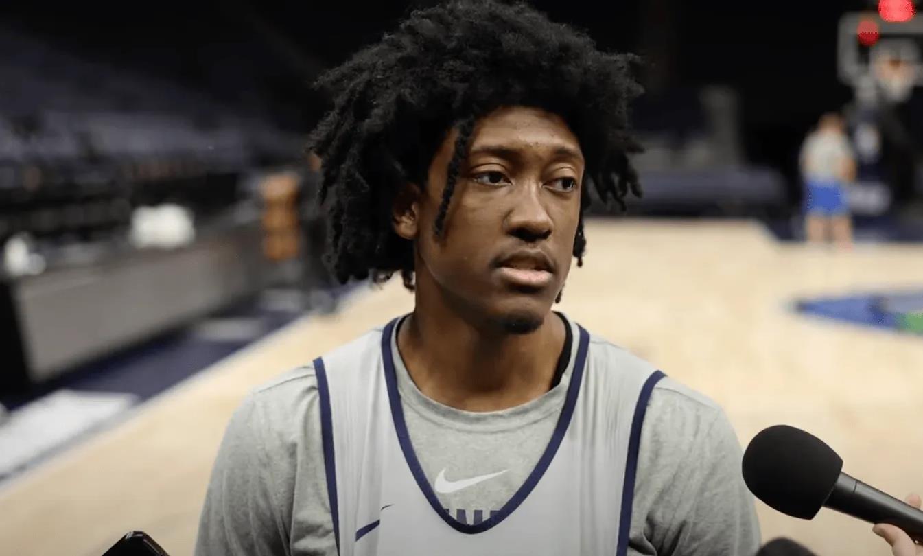 迈凯伦逆转威廉姆斯，周冠宇状态火热