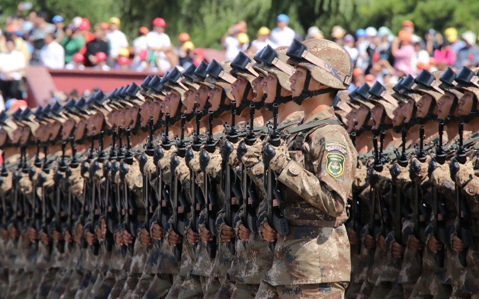 加维独舞，哥伦比亚强音镇压波兰铁骑
